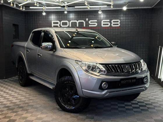 MITSUBISHI L200 TRITON 2.4 16V TURBO DIESEL SPORT HPE TOP CD 4P 4X4 AUTOMÁTICO